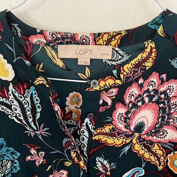 LOFT amazing Floral Dress - Picture 2 of 6